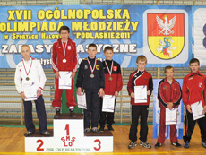 Grzegorz Rutkowski na drugim stopniu podium - 42 kg styl klasyczny