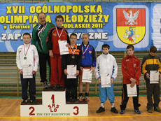 Mateusz Nowak na drugim stopniu podium - 46 kg styl klasyczny